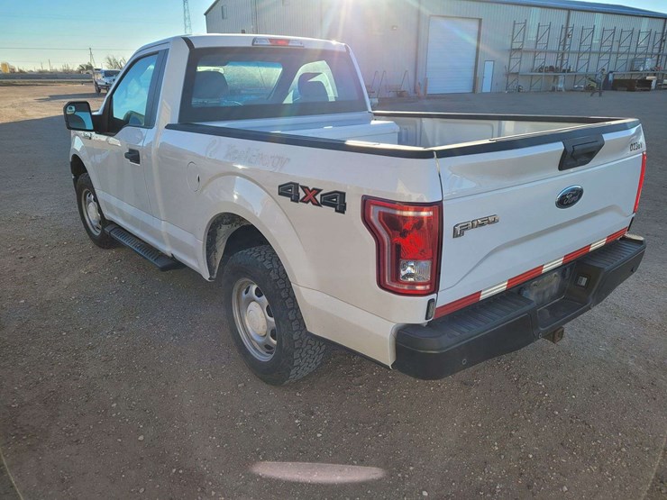 2017-ford-f150-xl-image-4