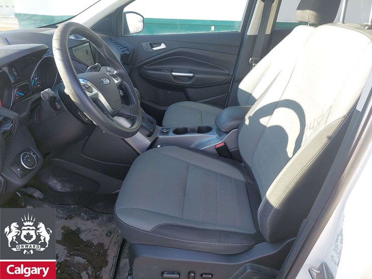 2016-ford-escape-image-14