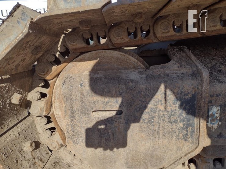 2012-hitachi-zx160-lc-3-image-35