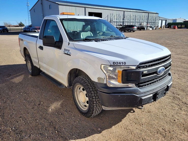 2018-ford-f150-xl-image-2