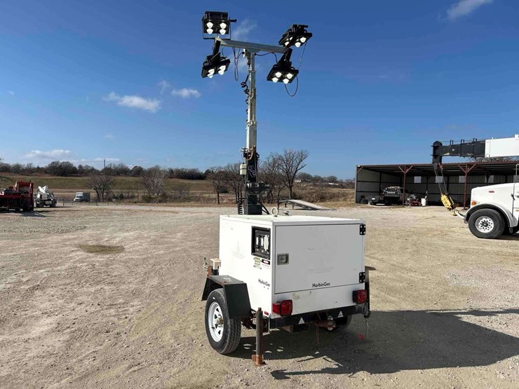 2023-harbinger-v3-plus-8kw-s/a-towable-light-tower-image-2