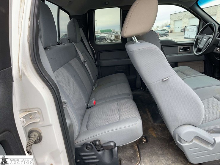 2011-ford-f150-image-28