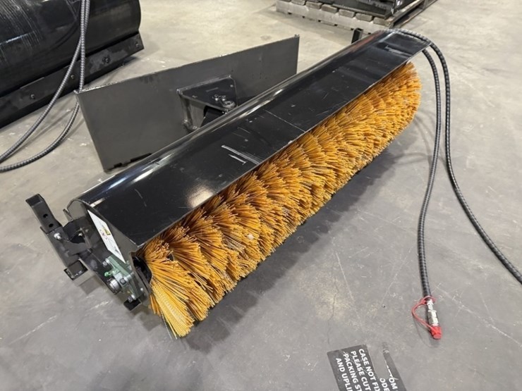 2025-giyi-gy-se61-sweeper-broom-image-1