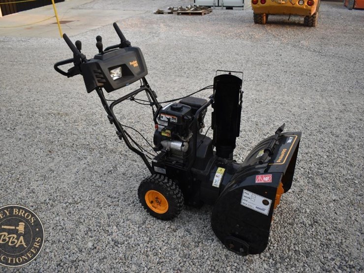 poulan-pro-24-inch-snow-blower-41331-image-7