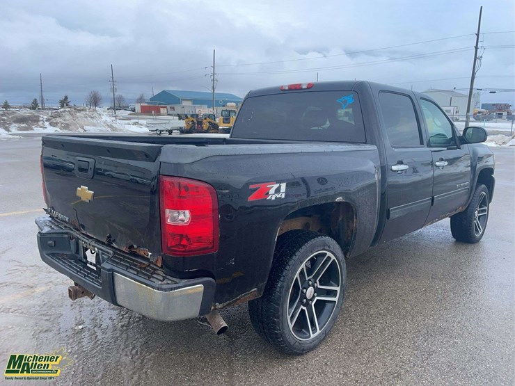 2013-chevrolet-silverado-1500-image-5