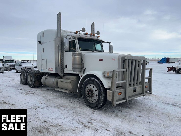 2016-peterbilt-367-image-2