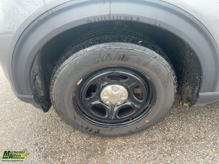 2020-ford-explorer-image-20