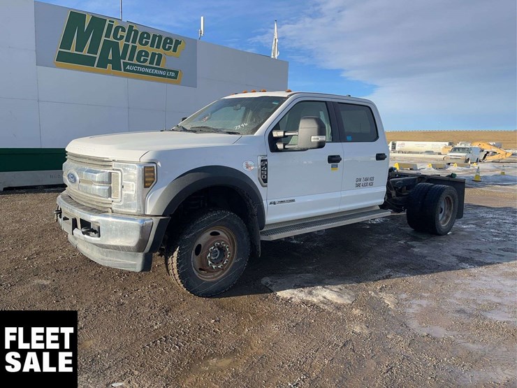 2019-ford-f450-image-1