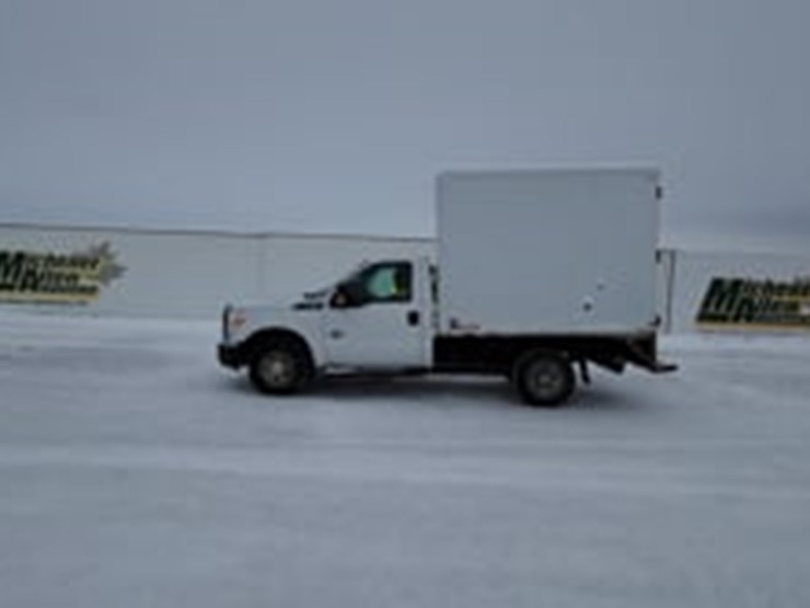 2014-ford-f350-image-5