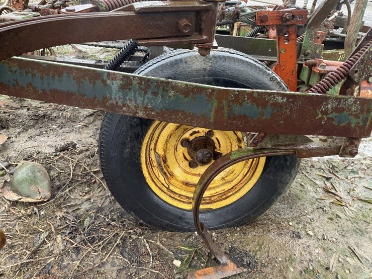 glenco-30'-fold-up-field-cultivator-image-13