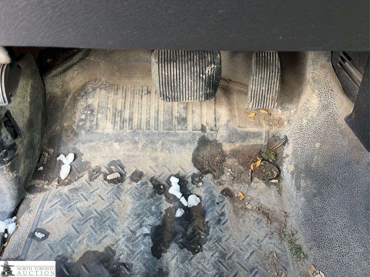 2013-ford-f150-image-17