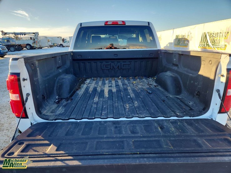 2018-gmc-sierra-1500-image-16