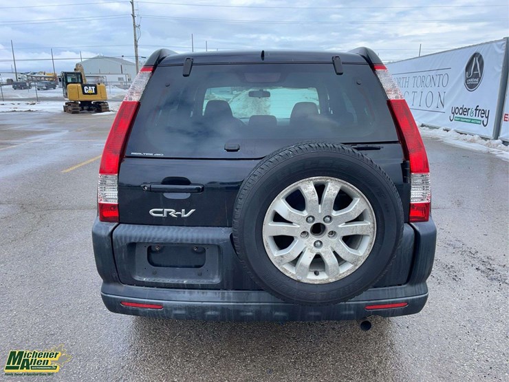 2005-honda-crv-image-4