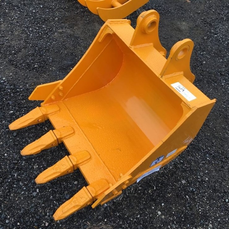 2025 CATERPILLAR 305