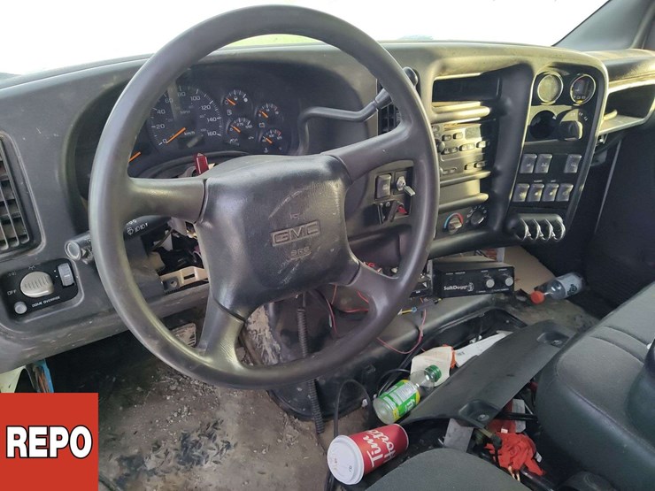 2007-gmc-topkick-c5500-image-15