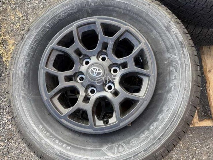 toyota-tacoma-image-3