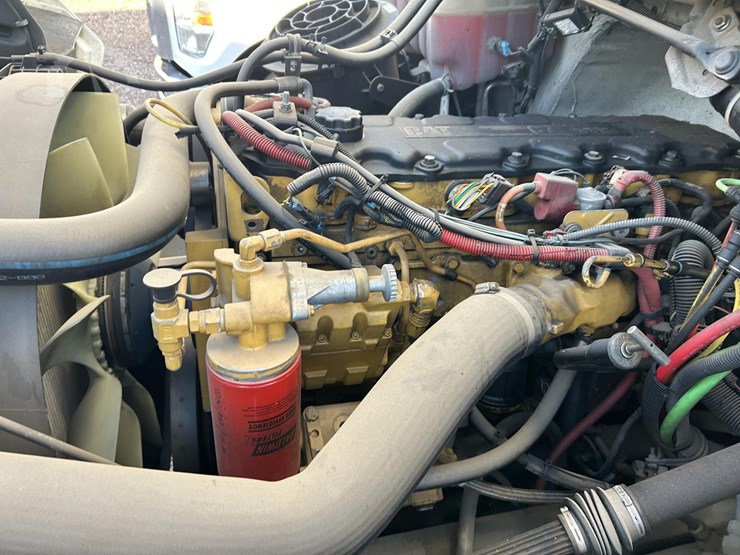 2007-freightliner-business-class-m2-106-image-55