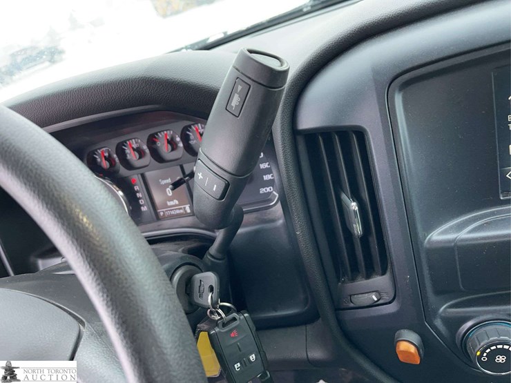 2016-chevrolet-silverado-1500-image-22