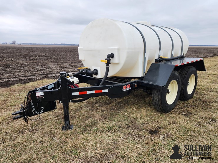 2017-behnke-1,600-gal-t/a-poly-nurse-tank-trailer-image-1