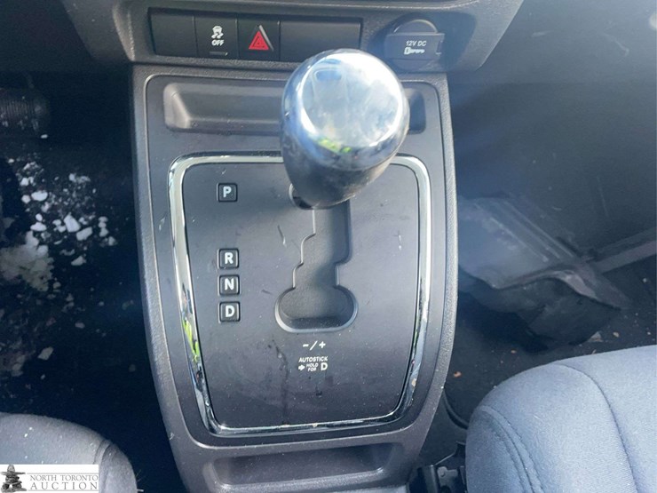 2012-jeep-patriot-image-16