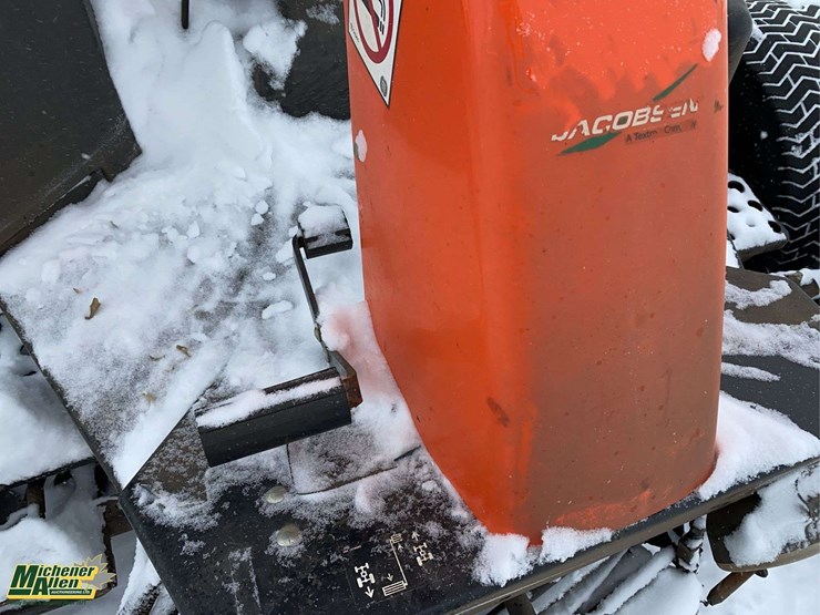 2014-jacobs-lf550-mower-image-11