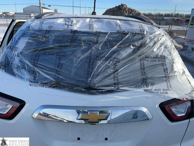 2013-chevrolet-traverse-image-36