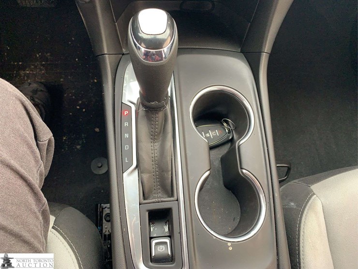 2018-chevrolet-equinox-image-22