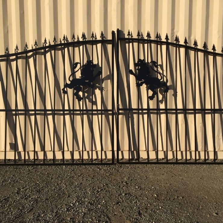 Unused 2025 SD Lanch 14ft Bi-Parting Iron Gate