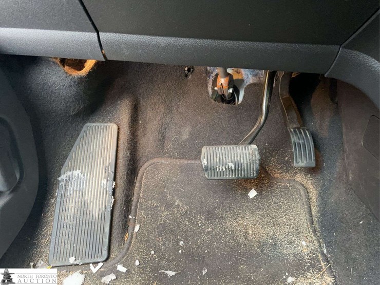 2017-ford-escape-image-18