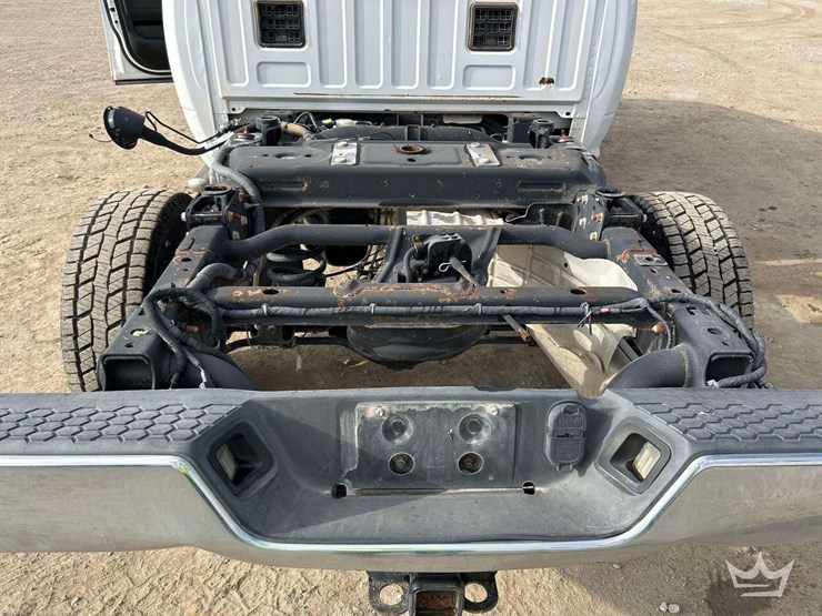 2017-dodge-2500-image-23