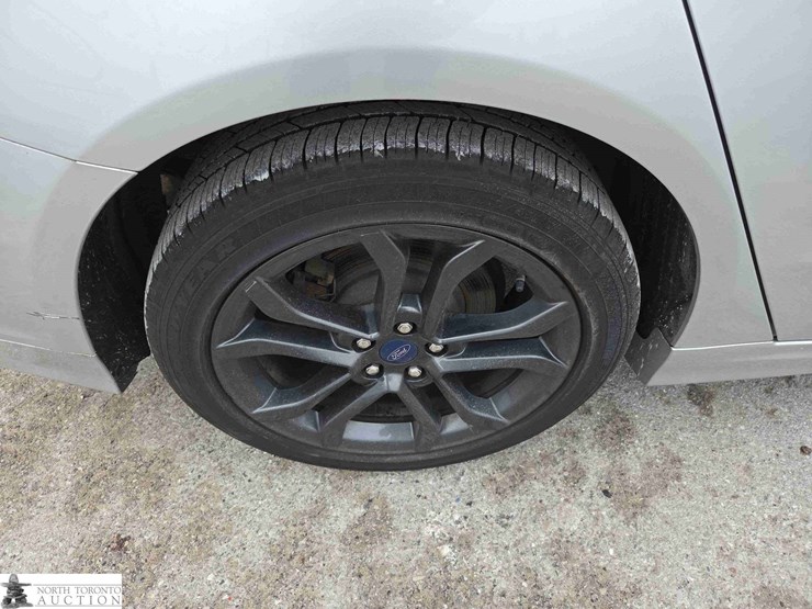 2018-ford-fusion-image-15