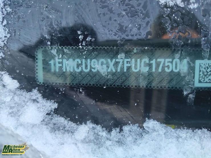 2015-ford-escape-image-22