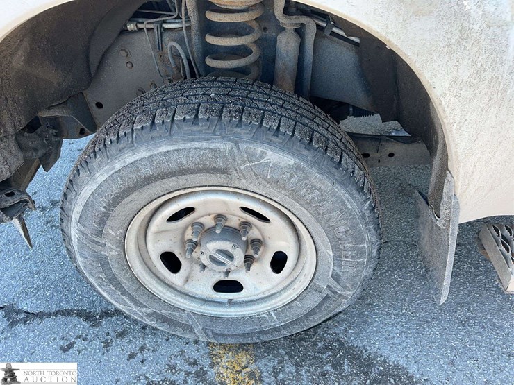 2015-ford-f350-image-14