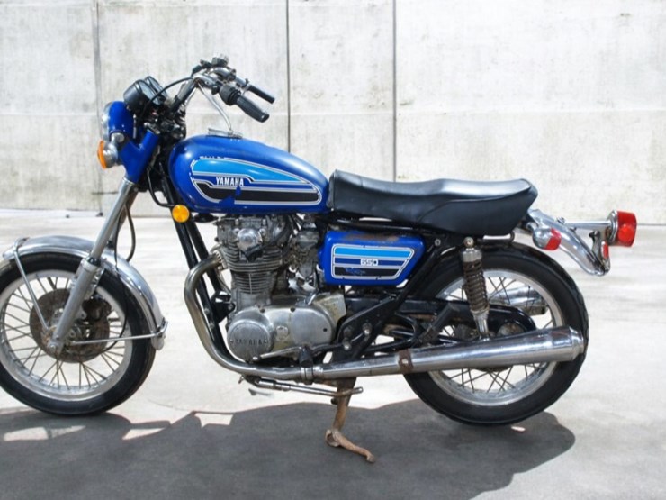 1974-yamaha-xs650-motorcycle-image-4