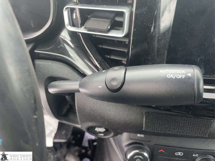 2023-dodge-durango-image-10