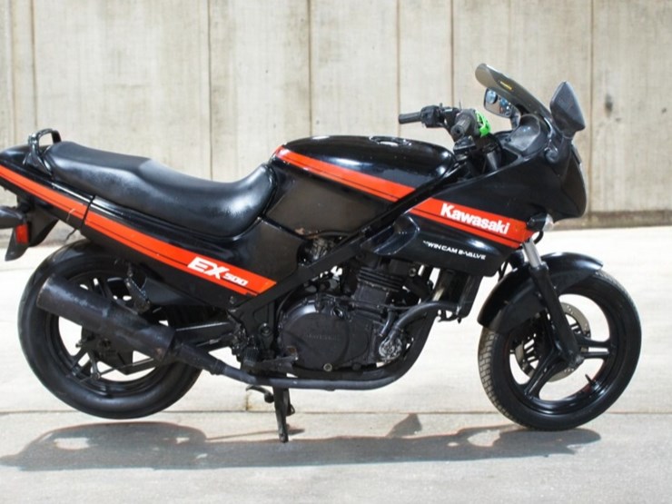 1989-kawasaki-ex500-ninja-motorcycle-image-1