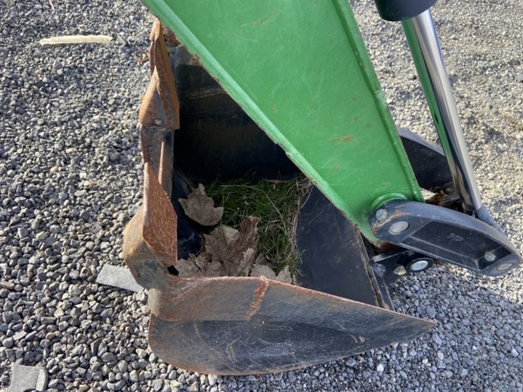 john-deere-447-image-14