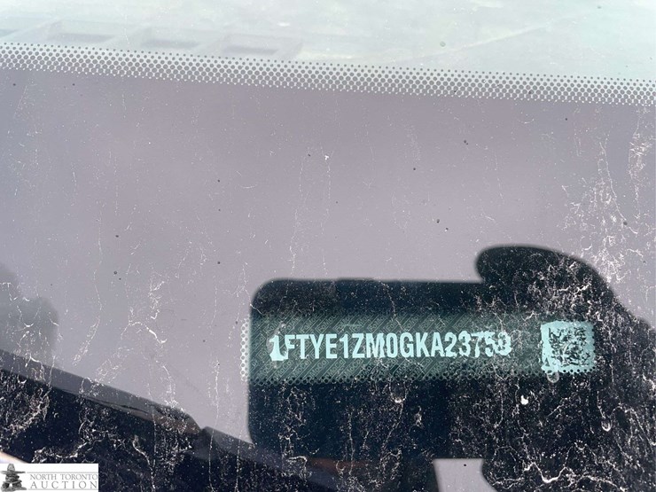 2016-ford-transit-image-9