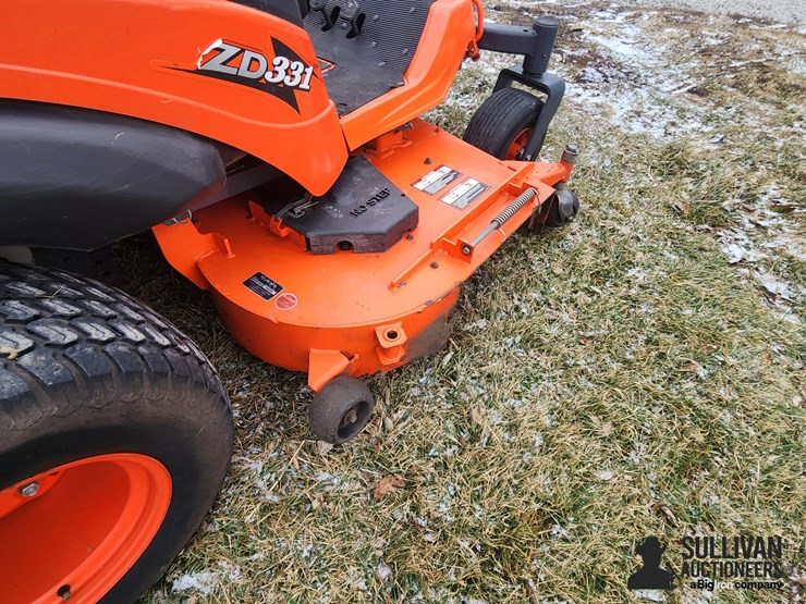 kubota-zd331-image-11