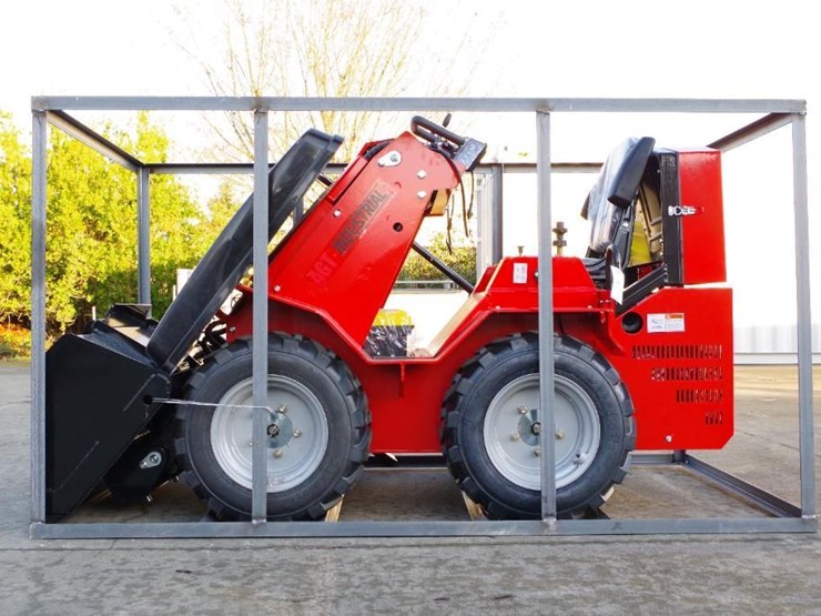 2026-agt-industrial-sda-140w-mini-skid-steer-loader,-rato-gasoline-engine,-44"-bucket,-unused-image-10