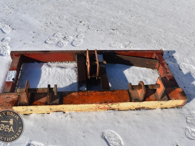 hitch-header-mover-38989-image-1