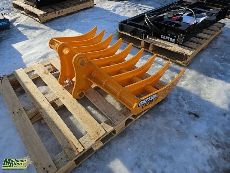 caterpillar-305-image-1