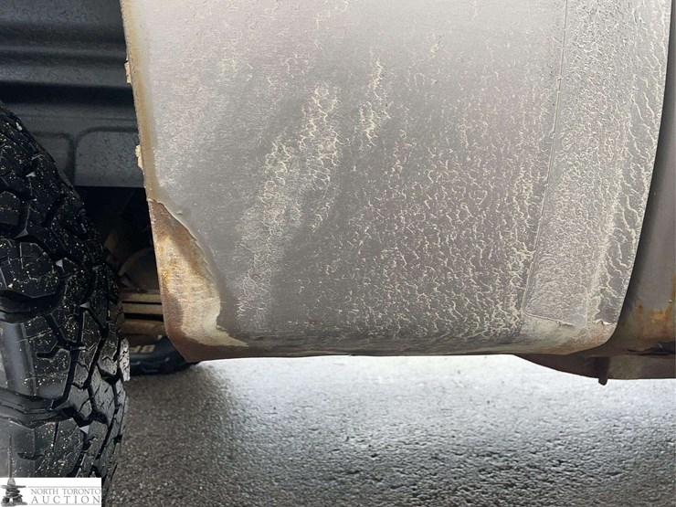 2013-chevrolet-silverado-1500-image-36