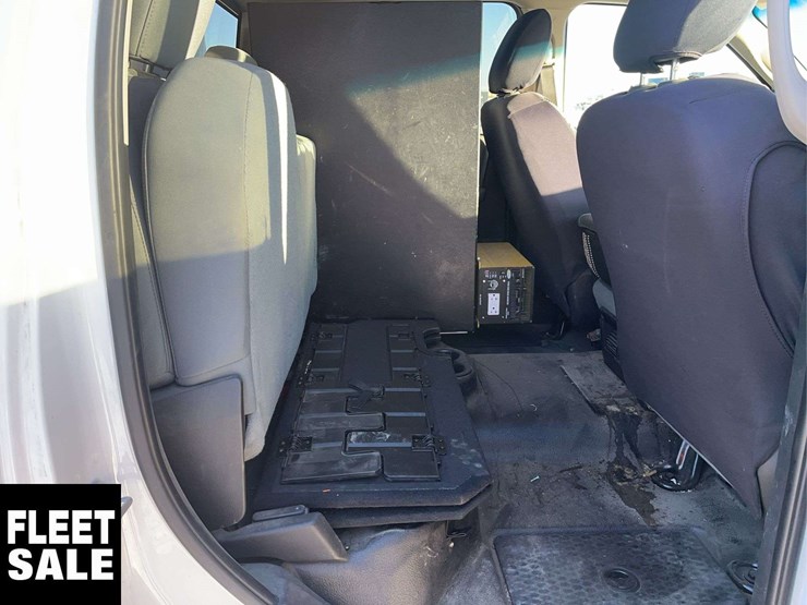 2015-dodge-2500-image-17