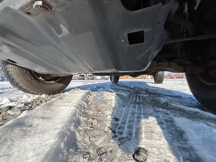 2014-toyota-tacoma-image-12