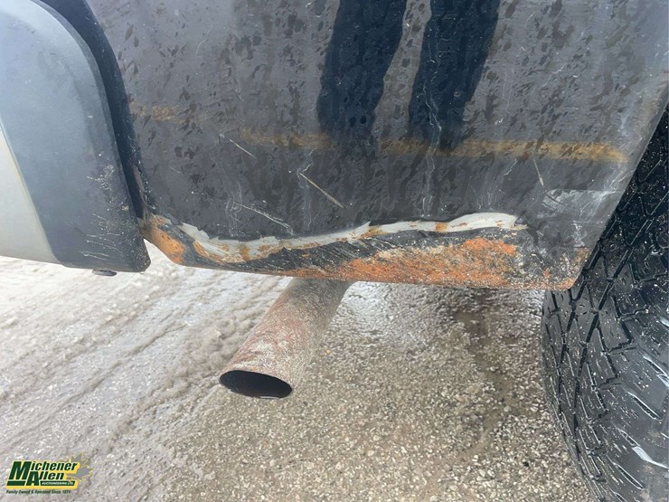 2013-chevrolet-silverado-1500-image-37