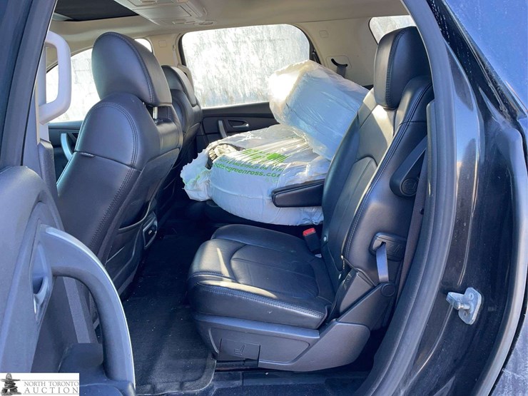 2008-gmc-acadia-slt-image-27