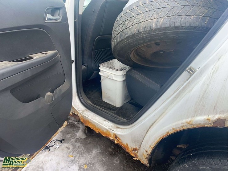 2015-chevrolet-equinox-image-29