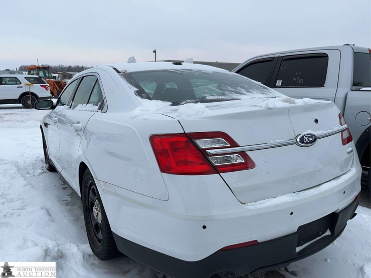 2013-ford-taurus-police-inte-image-6