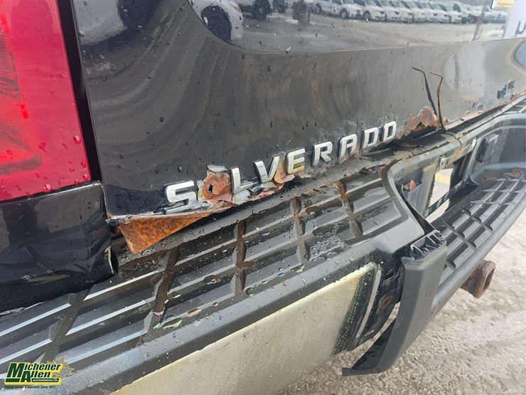 2013-chevrolet-silverado-1500-image-33